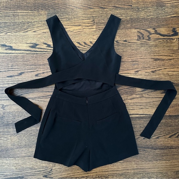 Club Monaco Black Madria Romper - Picture 4 of 16